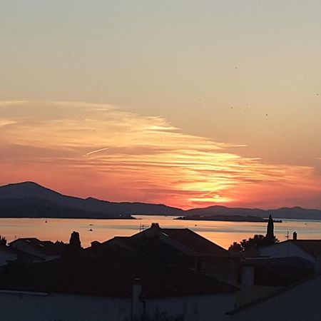 Anna Apartment Biograd Na Moru Bagian luar foto