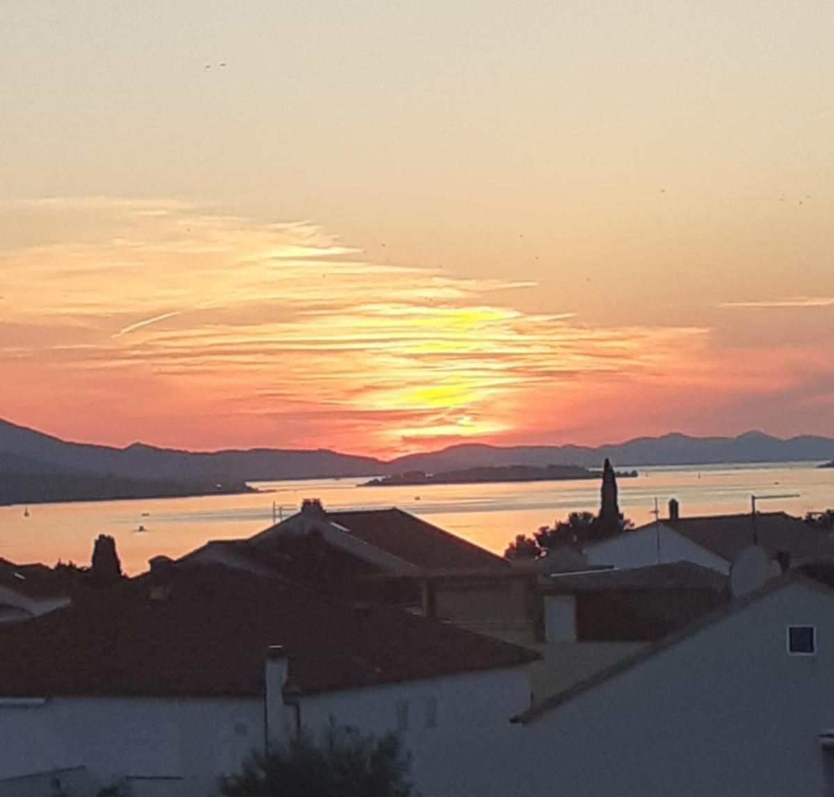 Anna Apartment Biograd Na Moru Bagian luar foto